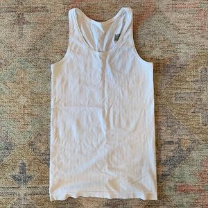 Athleta tank